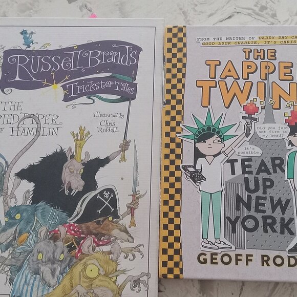 Russell Brand's Trickster Tales: The Pied Piper of Hamelin Russell Brand & The T - Picture 1 of 4